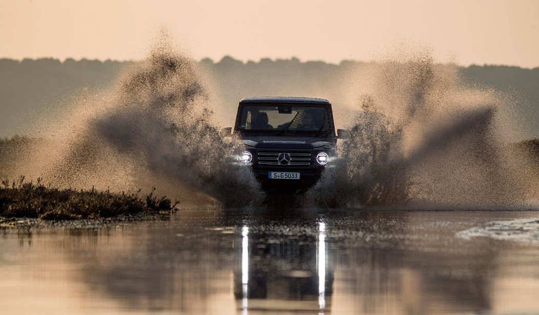 Mercedes-Benz G 500