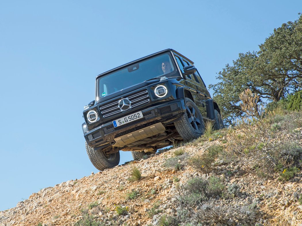 Mercedes-Benz G 500