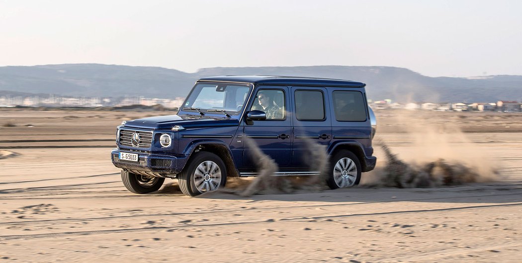 Mercedes-Benz G 500