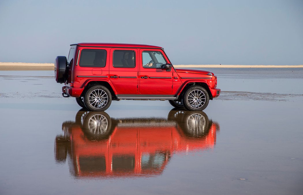 Mercedes-Benz G 500