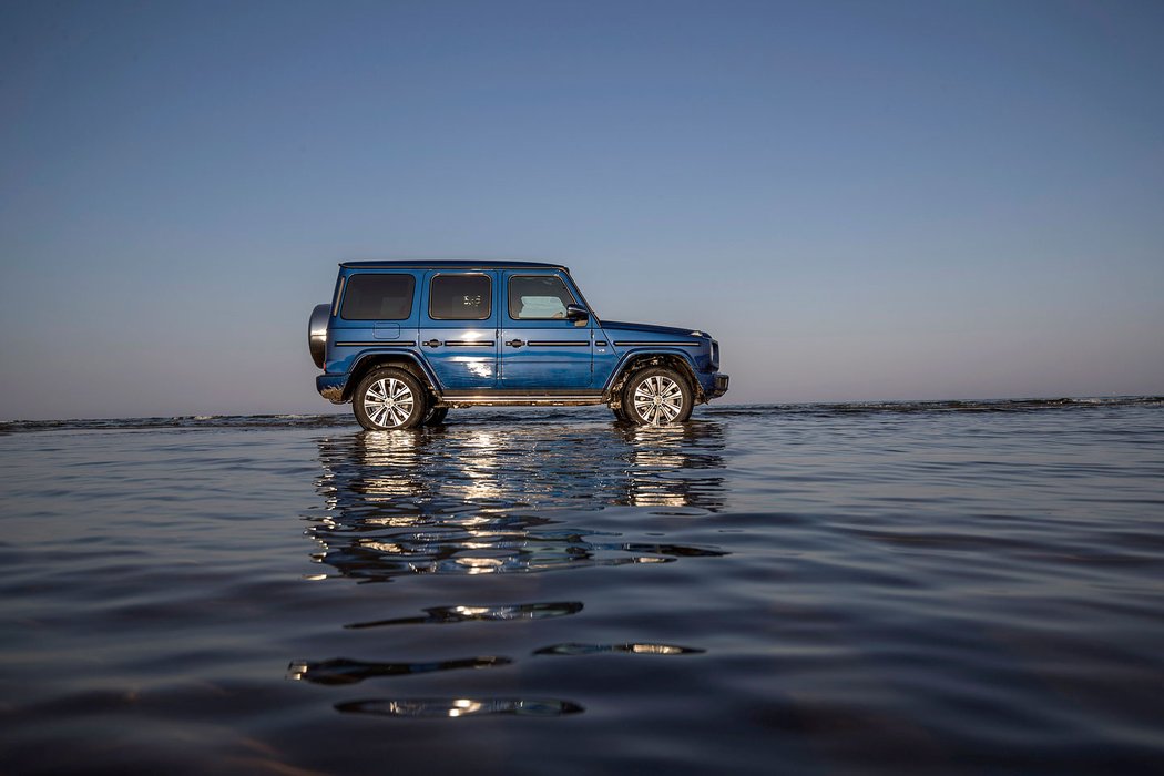 Mercedes-Benz G 500