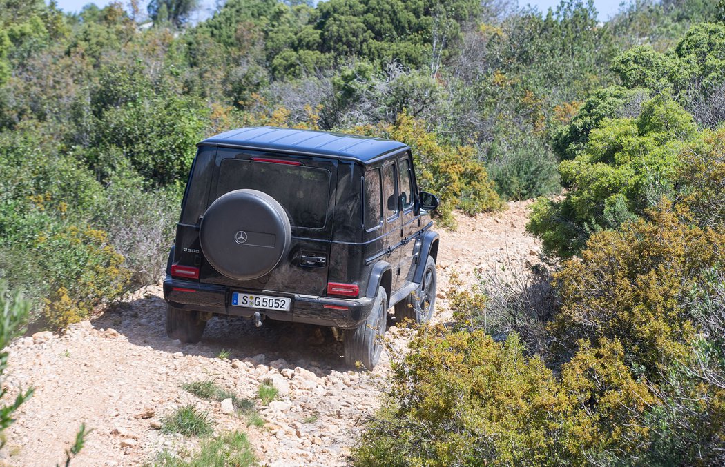 Mercedes-Benz G 500