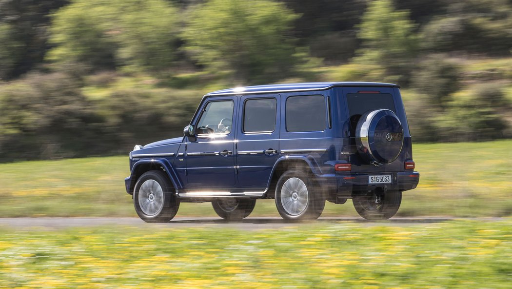 Mercedes-Benz G 500