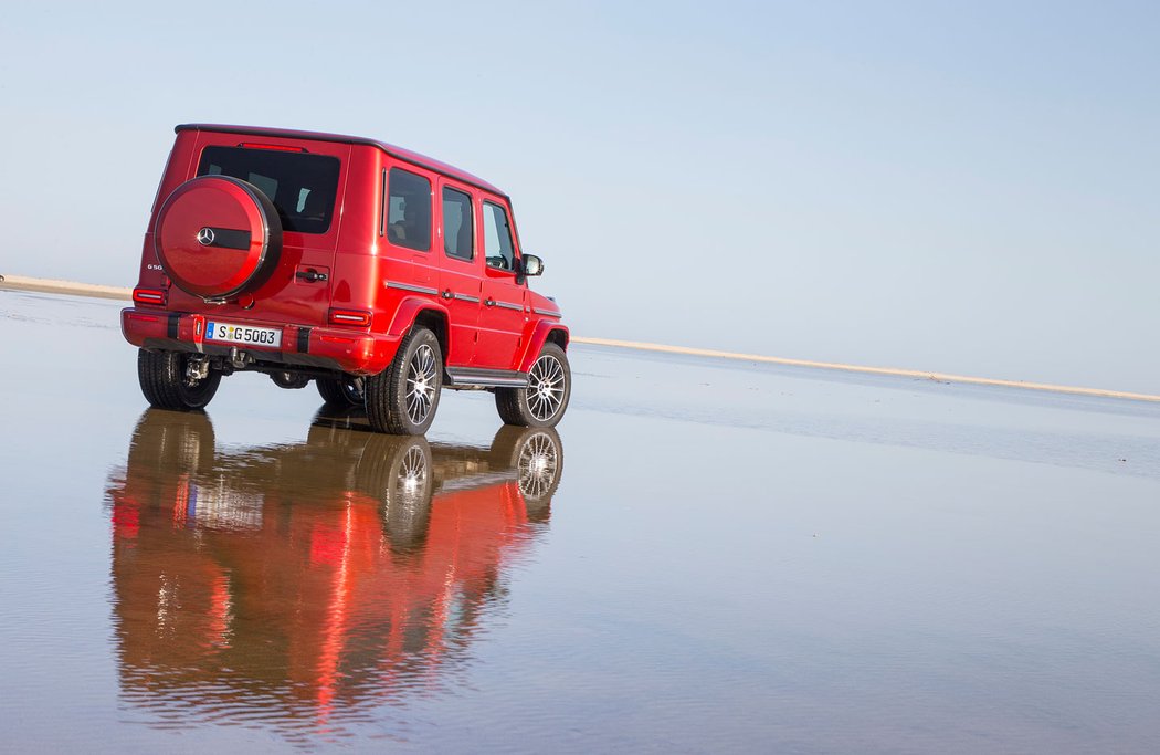 Mercedes-Benz G 500