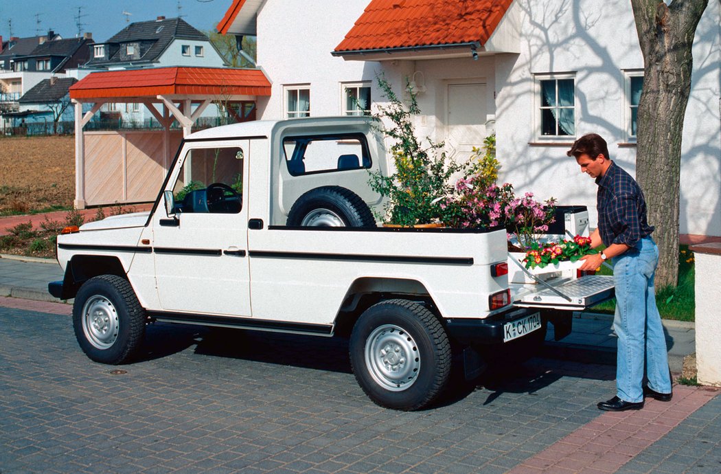 Mercedes-Benz G