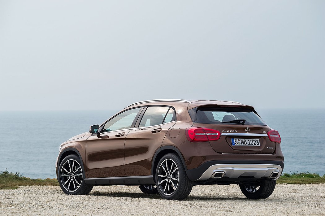 Mercedes-Benz GLA