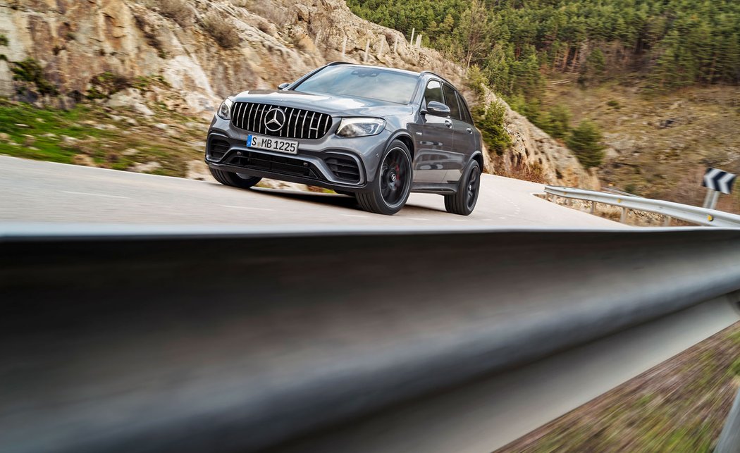 suv mercedesbenz novemodely premioveznacky video sportovni