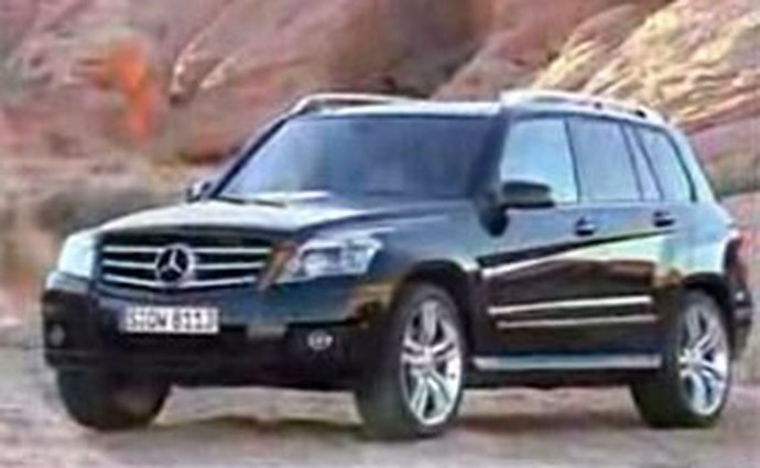 Video: Mercedes-Benz GLK – sériové provedení se představuje