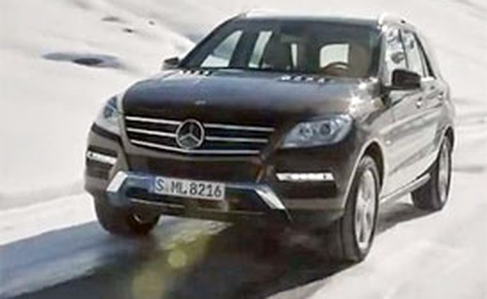 Video: Mercedes-Benz M – Jízda s třetí generací nejen na sněhu