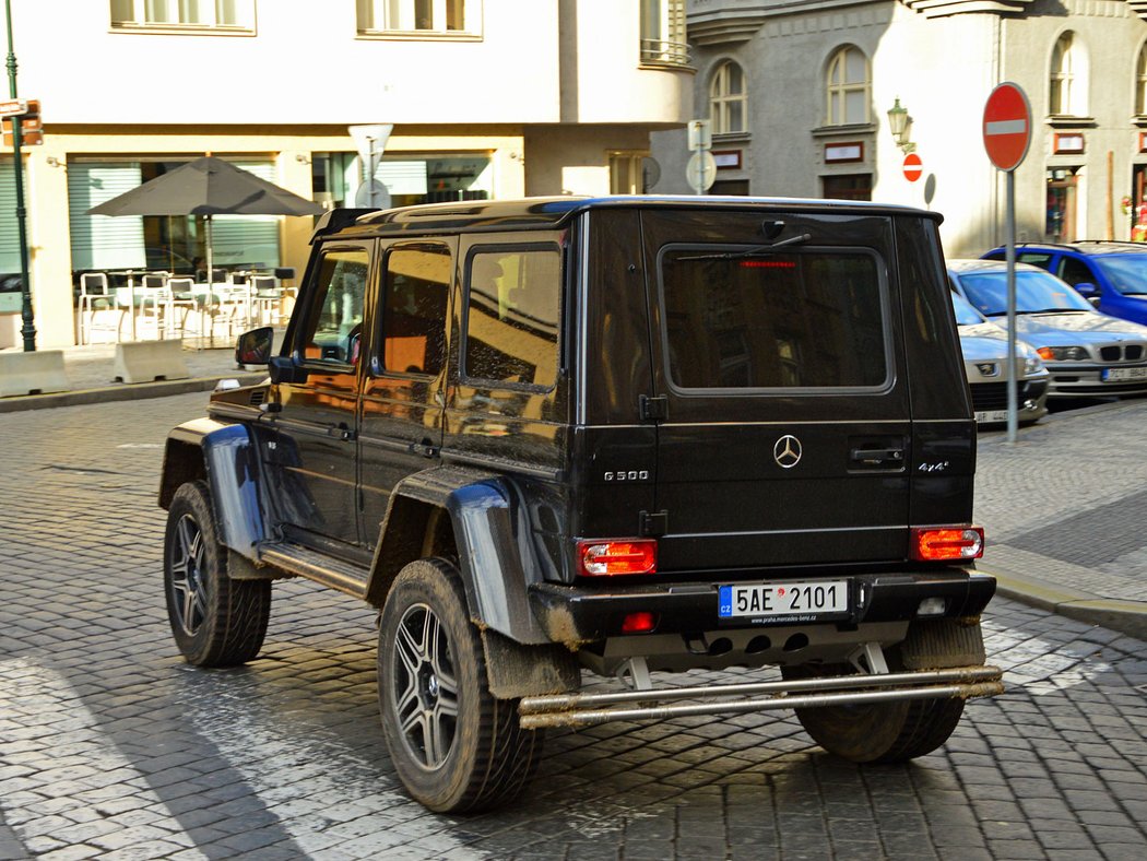 Mercedes-Benz G