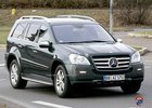 Spy Photos: Facelift třídy GL - Velká maska pro velký Mercedes