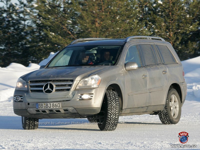 suv mercedesbenz spyphotos premioveznacky