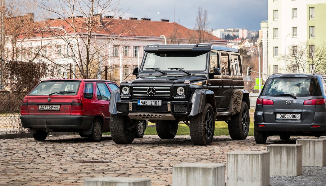 Mercedes-Benz G