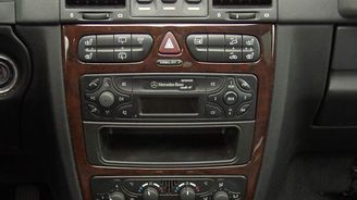 Mercedes-Benz G Mercedes-Benz G