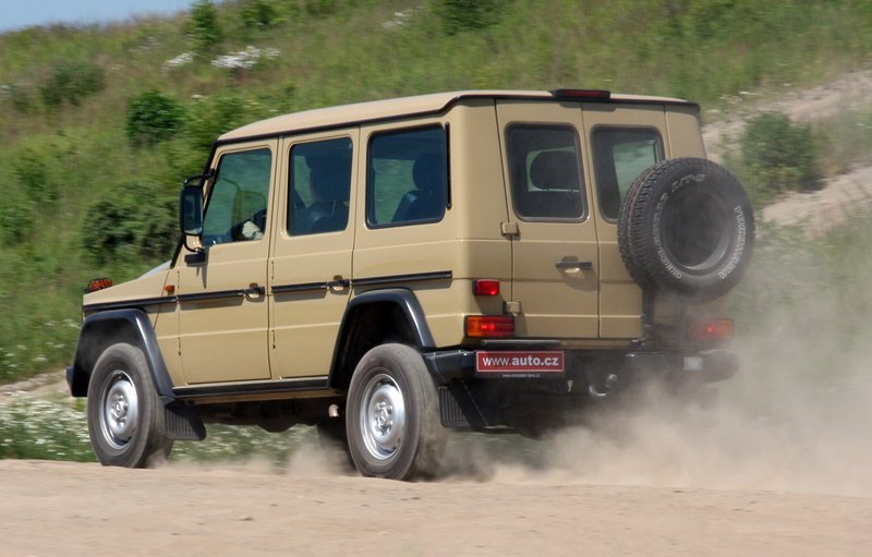 Mercedes-Benz G