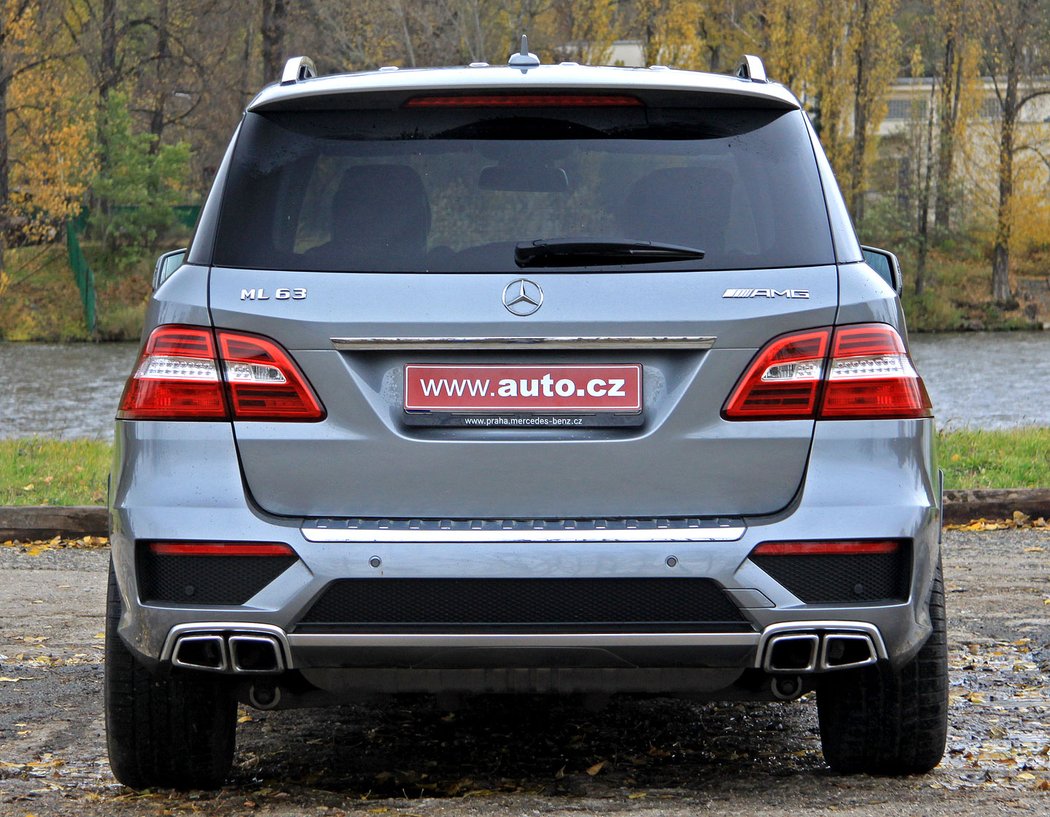 Mercedes-Benz ML