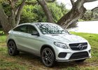 Mercedes-Benz GLE Coupé si zahraje ve filmu o dinosaurech (+video)