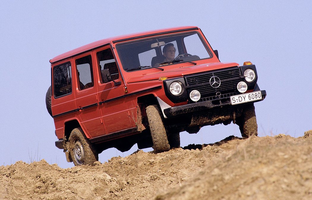 Mercedes-Benz 280 GE LWB (1979)