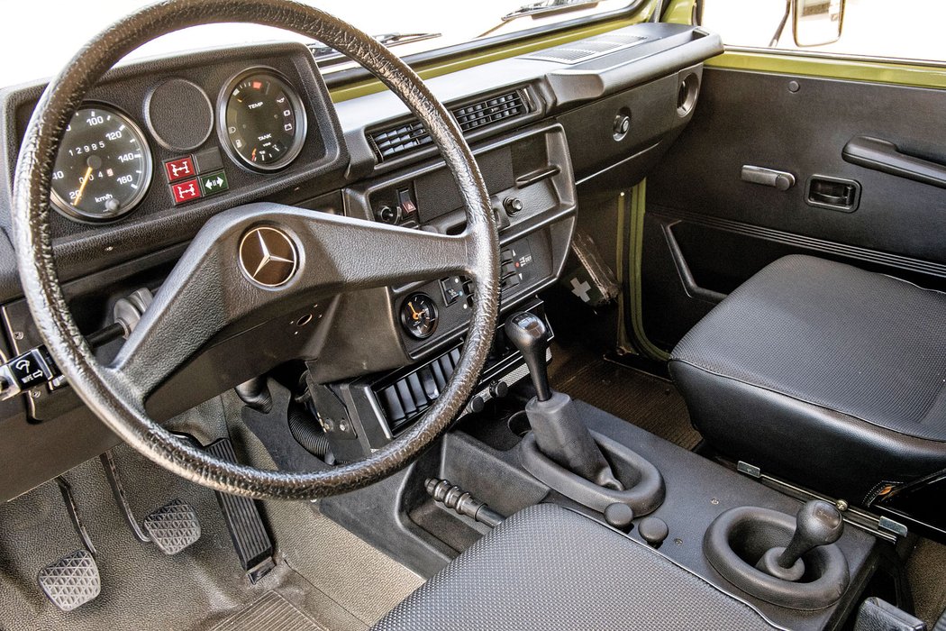 Mercedes-Benz 300 GD Station Wagon (1979)