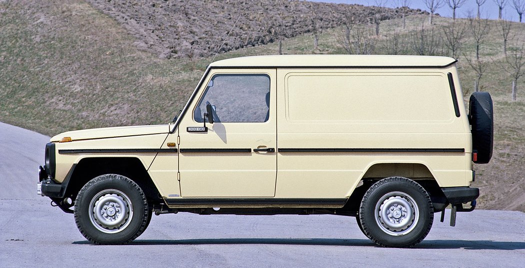 Mercedes-Benz 300 GD Van (1979)