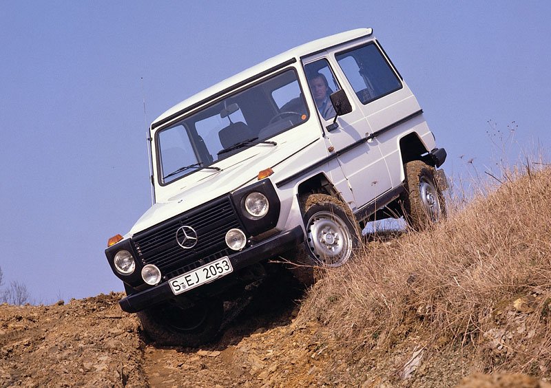 Mercedes-Benz 230 GE SWB (1982)