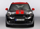 Mini Countryman JCW: Nové fotografie rychlého mini-SUV