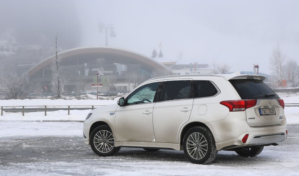 Mitsubishi Outlander PHEV