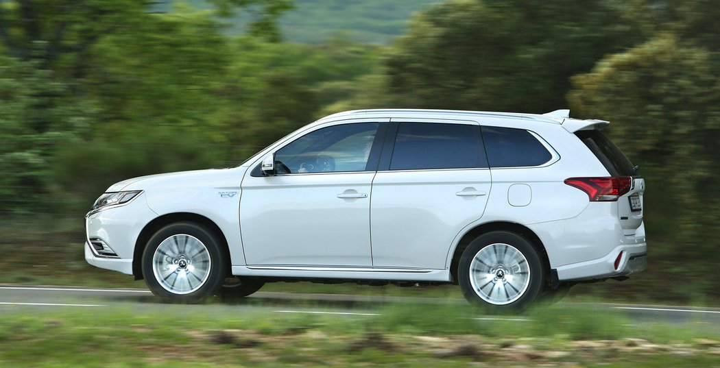 Mitsubishi Outlander PHEV