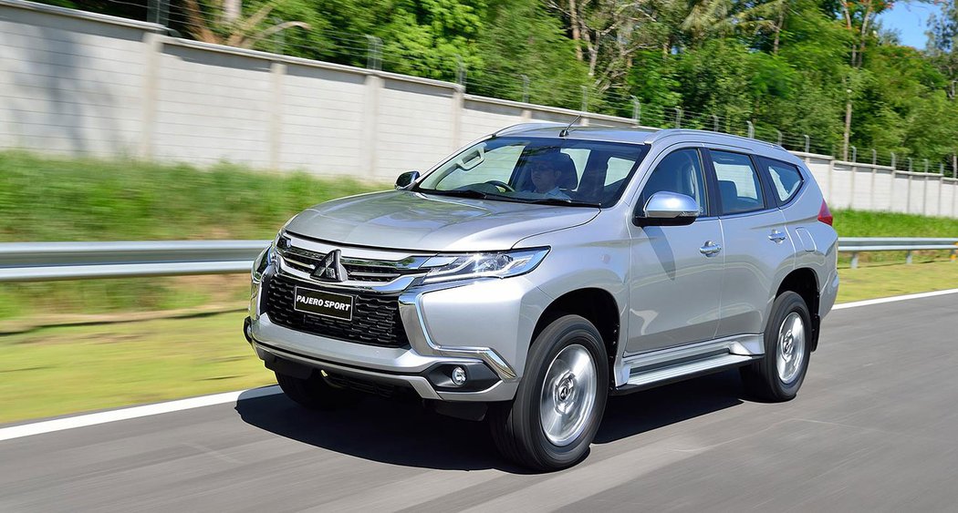 suv mitsubishi novemodely video