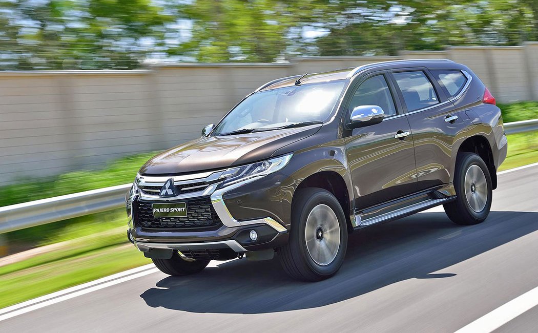 suv mitsubishi novemodely video