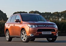 Mitsubishi Outlander 2012: V Ženevě se předvede třetí generace