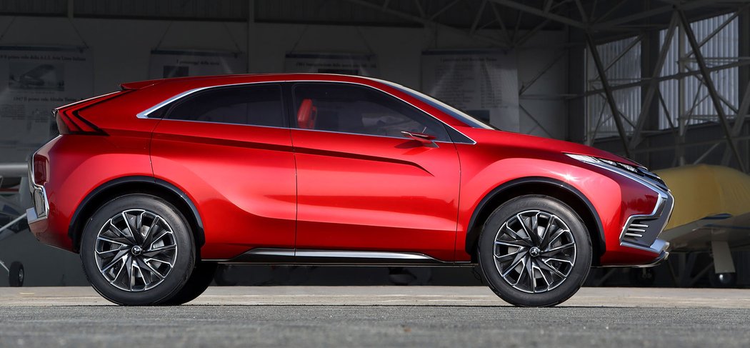 mitsubishi novemodely crossover