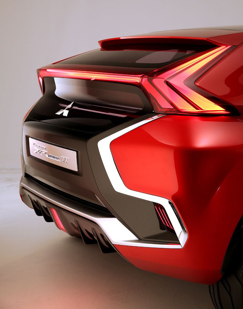 mitsubishi novemodely crossover