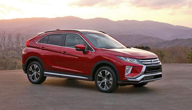 suv mitsubishi novemodely zeneva2017 crossover