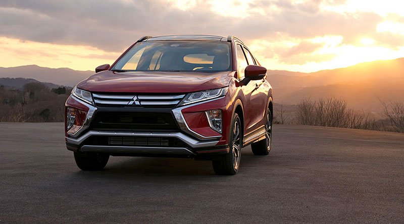 suv mitsubishi novemodely zeneva2017 crossover