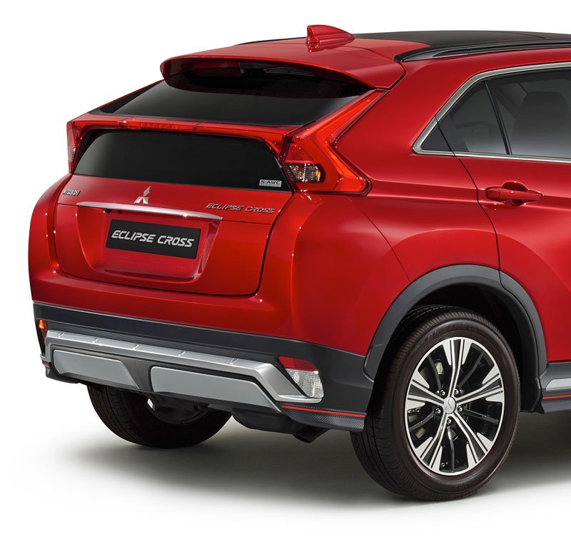 suv mitsubishi novemodely zeneva2017 crossover