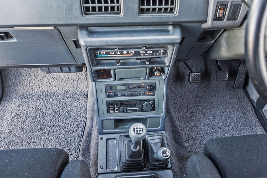 Mitsubishi Pajero (1988)