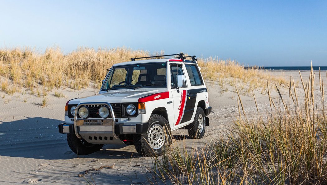 Mitsubishi Pajero (1988)