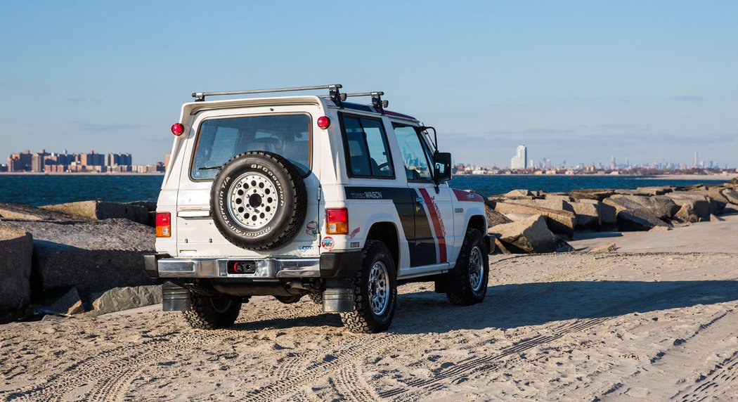 Mitsubishi Pajero (1988)