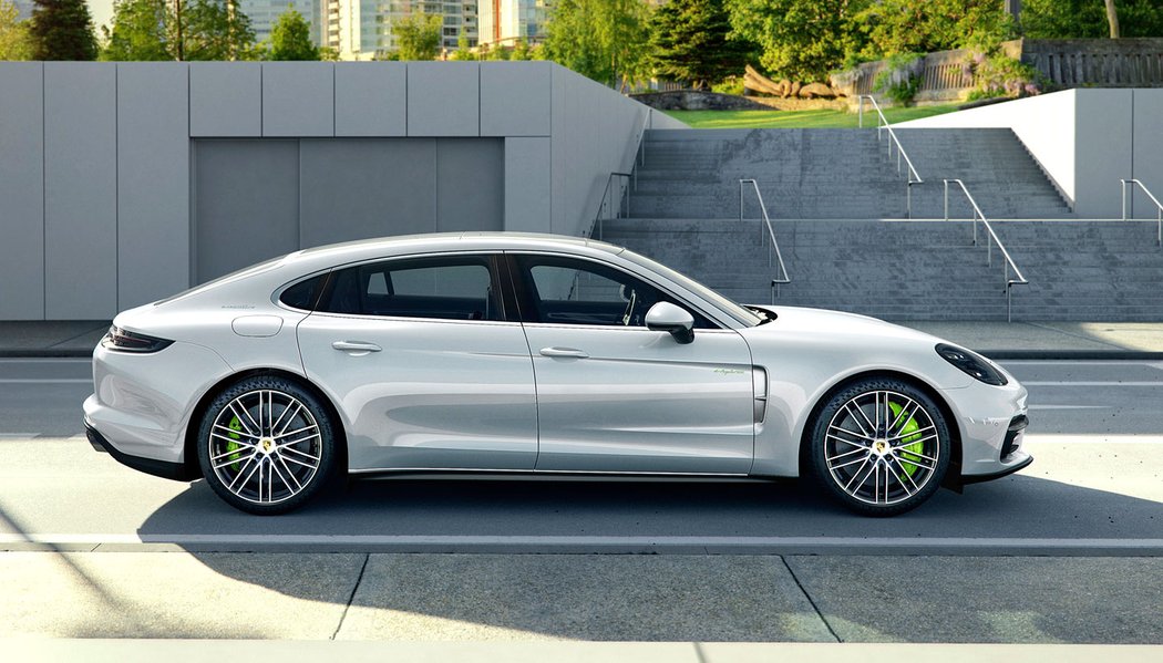 Porsche Panamera je typický fastback