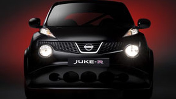 Nissan Juke-R: Oficiální fotografie