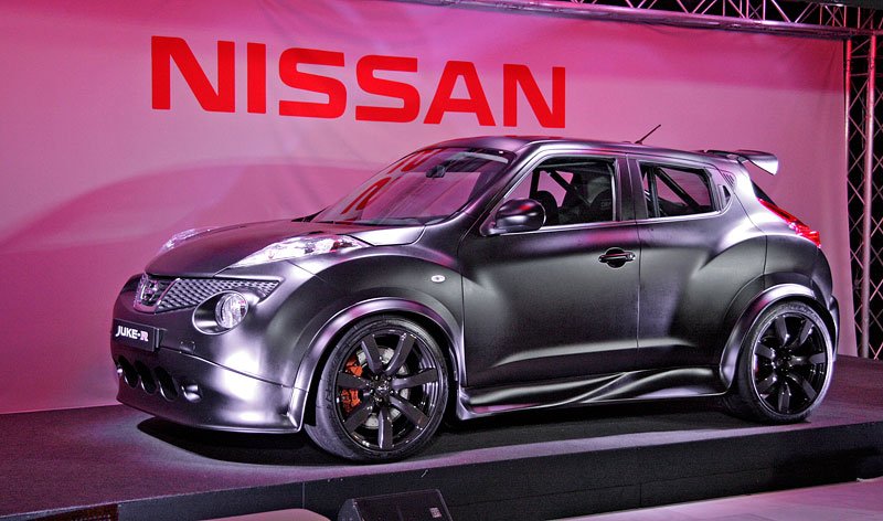 Nissan Juke-R - Předpremiéra ve Španělsku (11/2011)