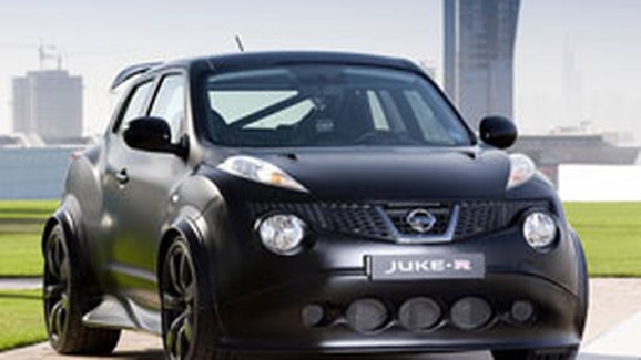 Nissan Juke-R: Fantastický koncept míří do výroby