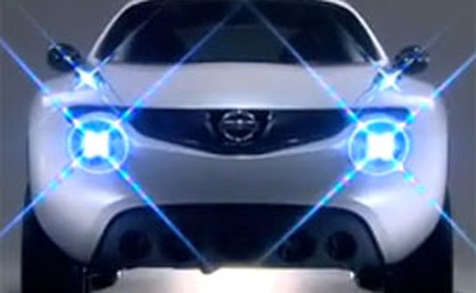 Video: Nissan Qazana – Kompaktní crossover staticky