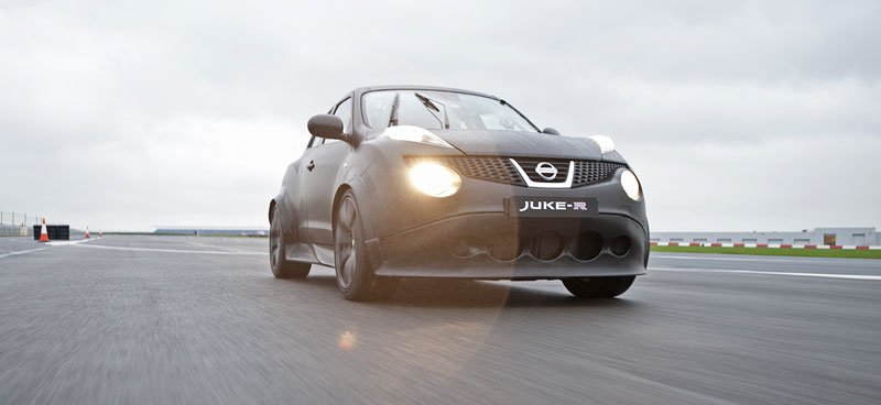 Nissan Juke-R - Oficiální fotografie (12/2011)