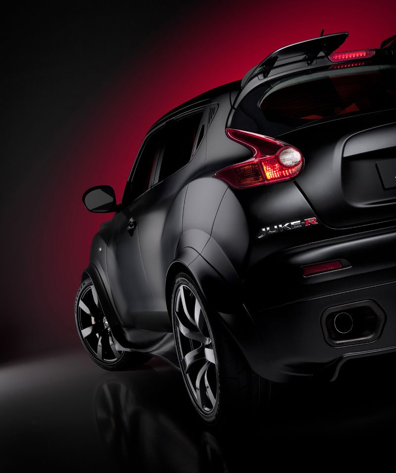 Nissan Juke-R - Oficiální fotografie (12/2011)