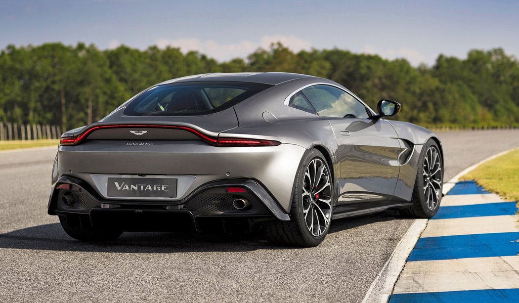 Aston Martin Vantage