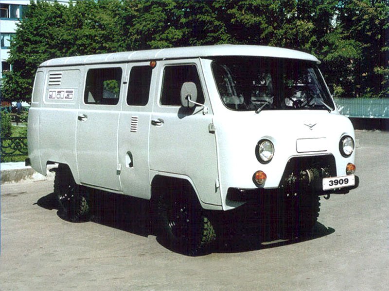 UAZ