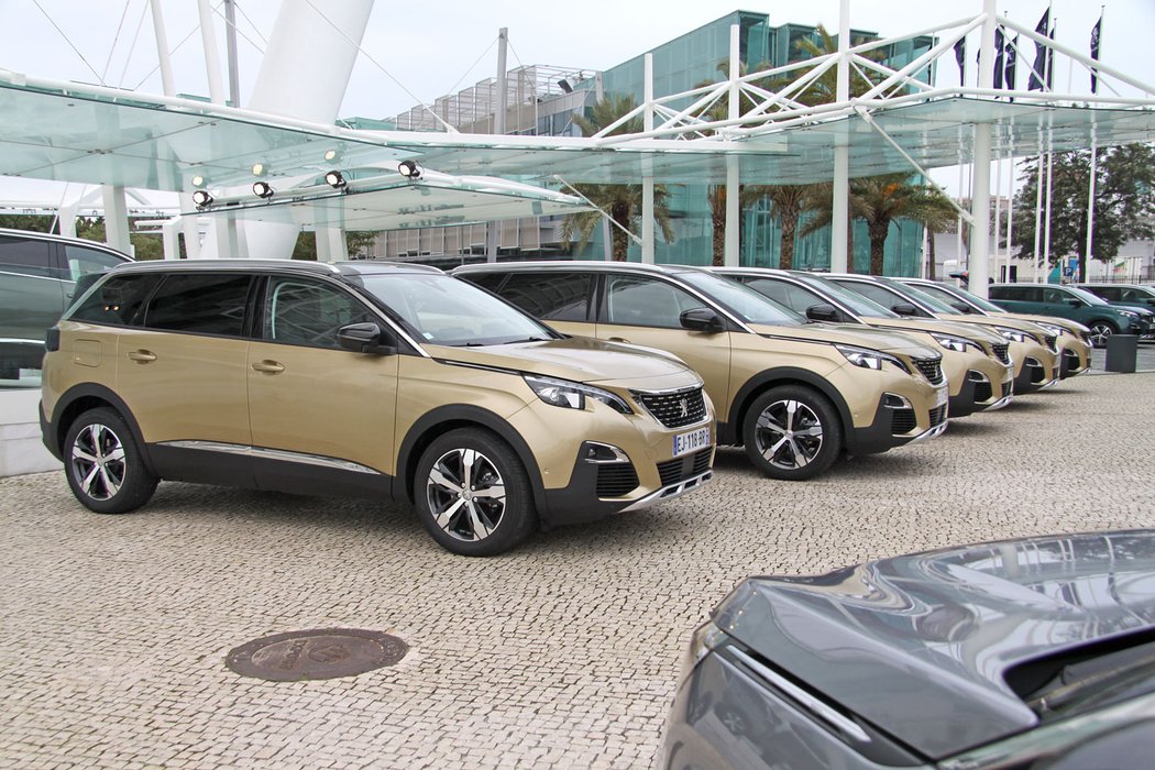 Peugeot 5008