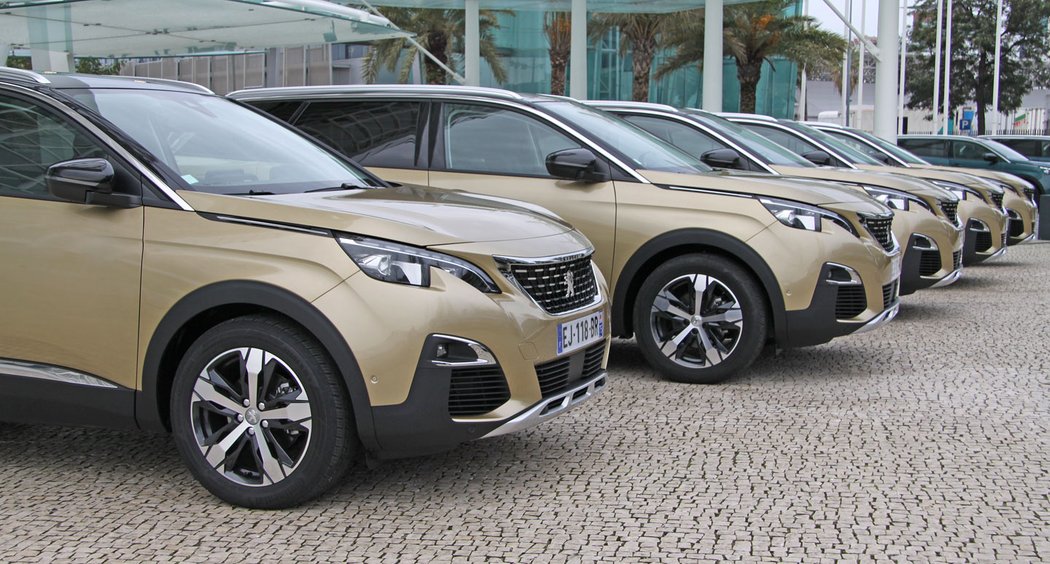 Peugeot 5008